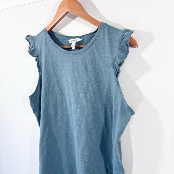 Nine West green gray shirt with ruffle detail - Picture 2 of 3